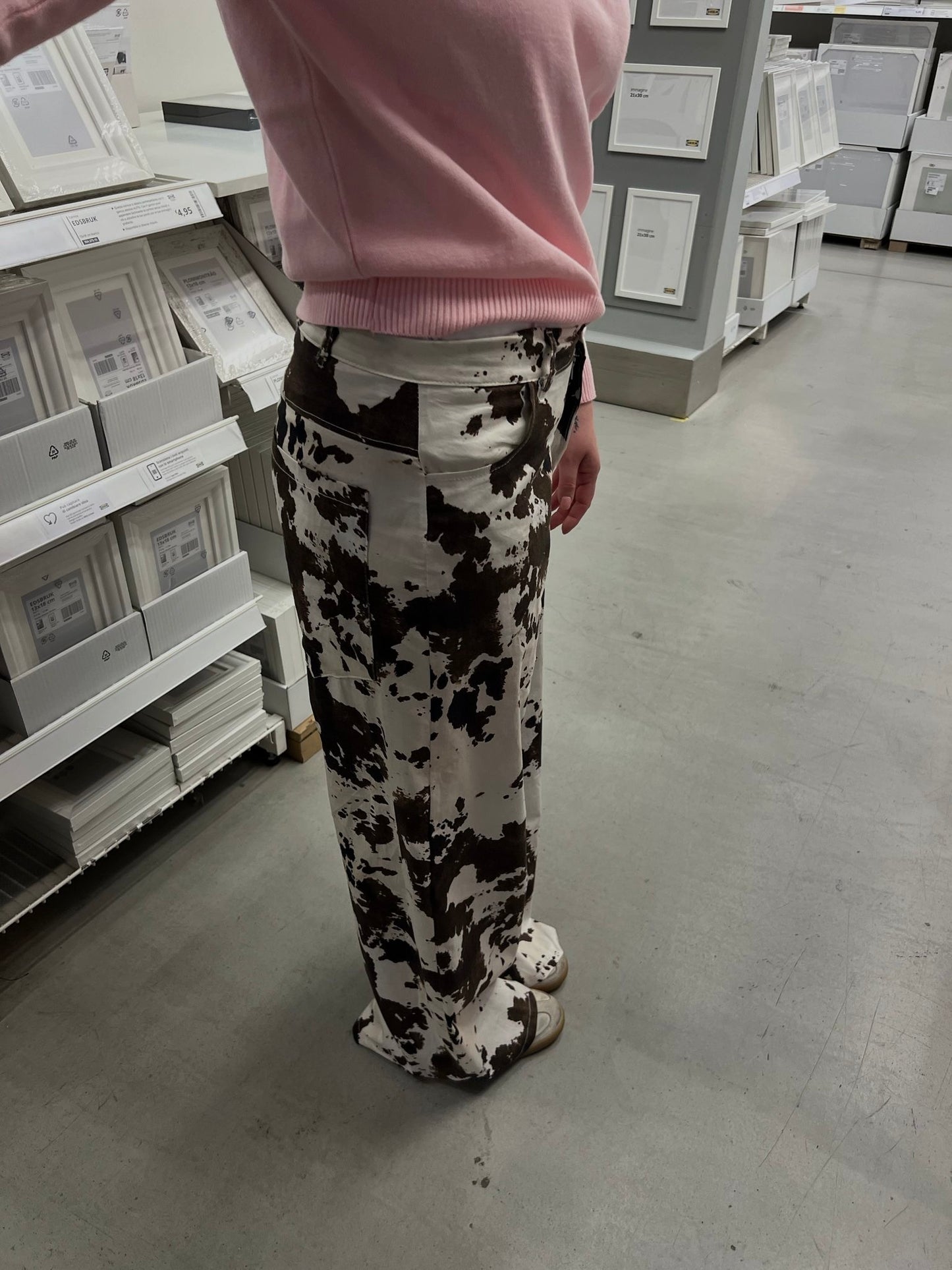 pantaloni cow print