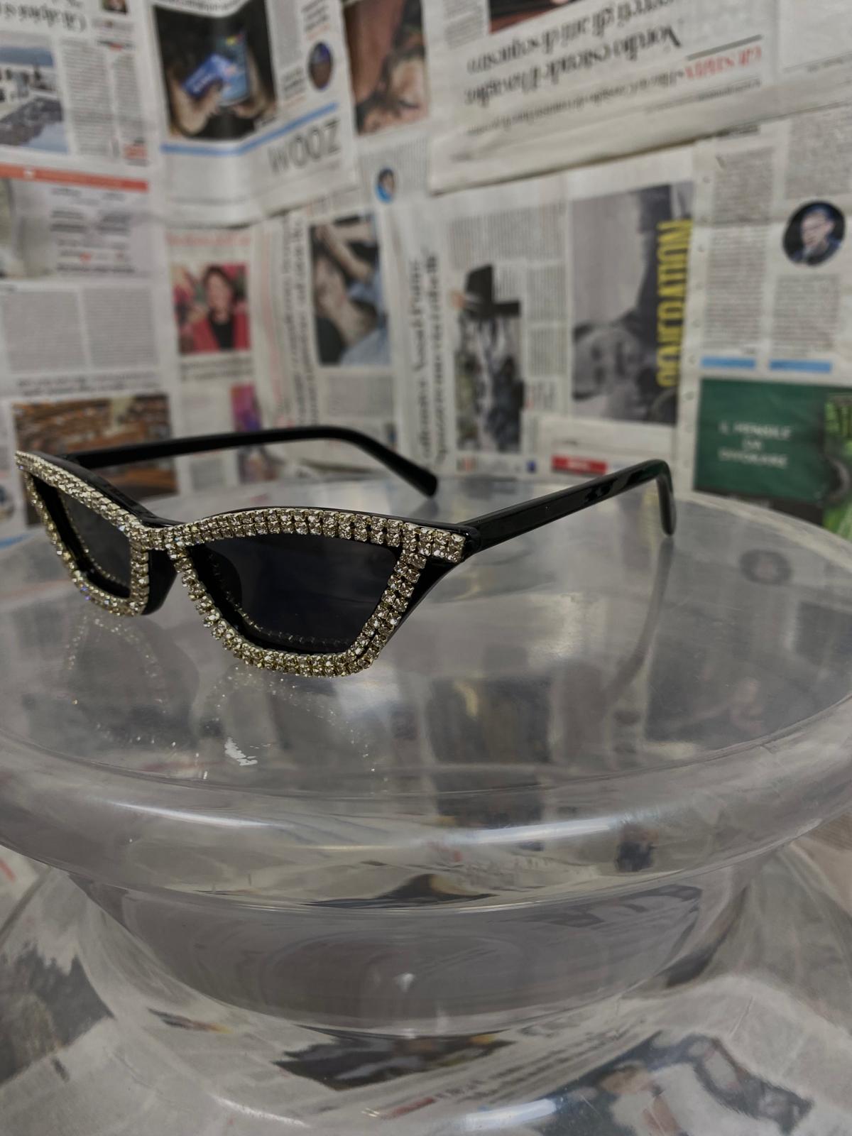 occhiali cat strass