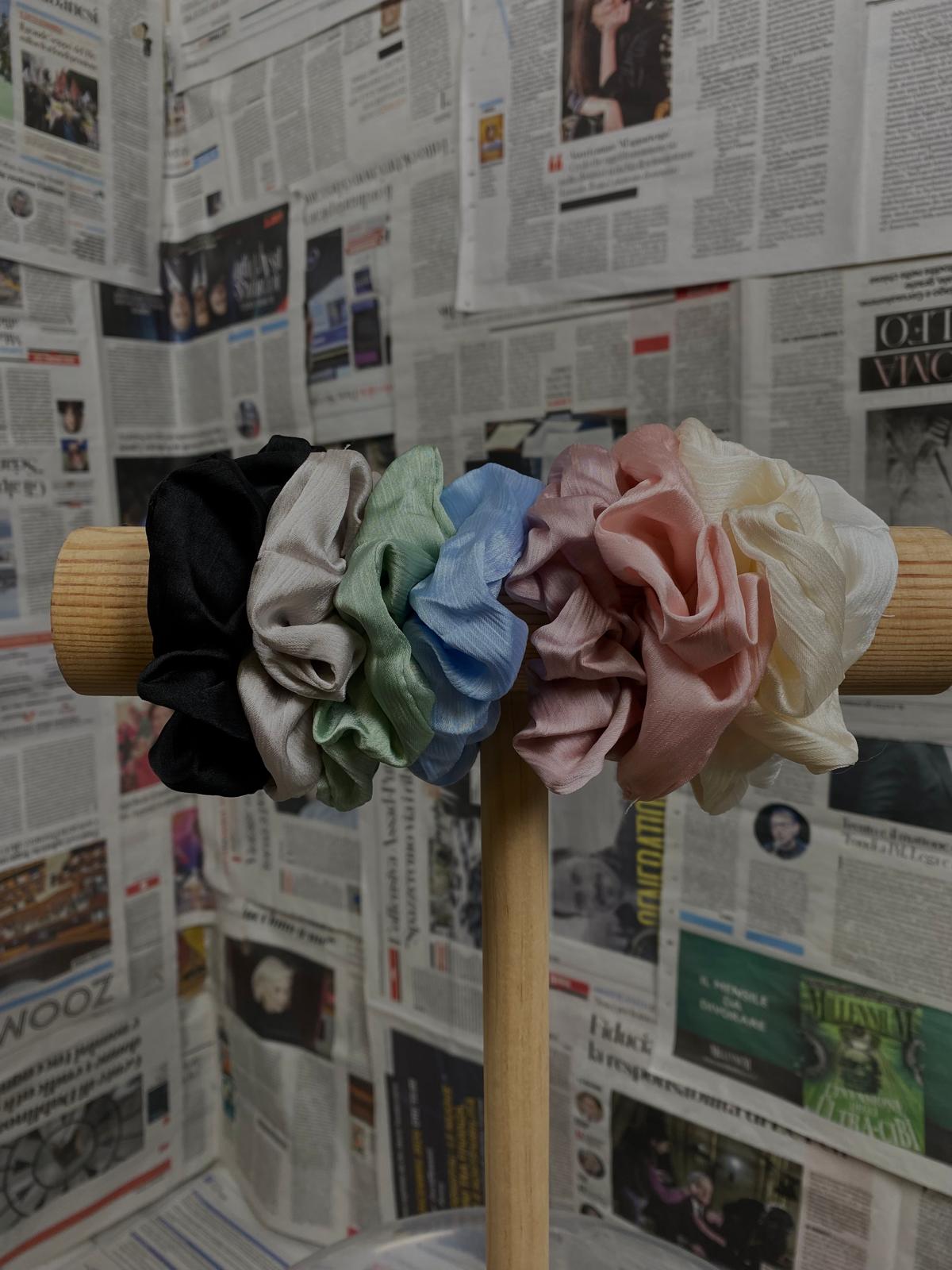 scrunchies effetto raso